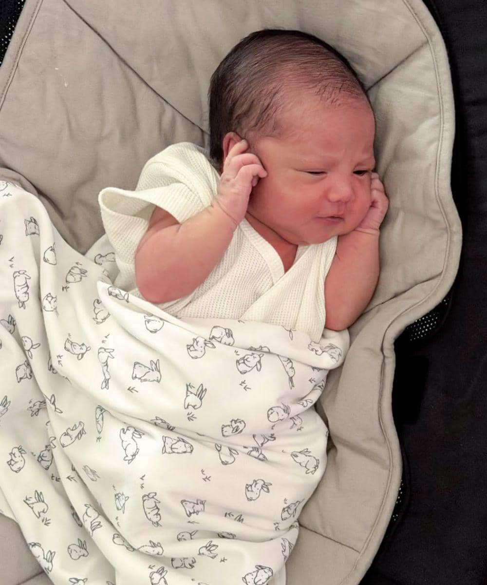 Instagram.com/ericaputrii