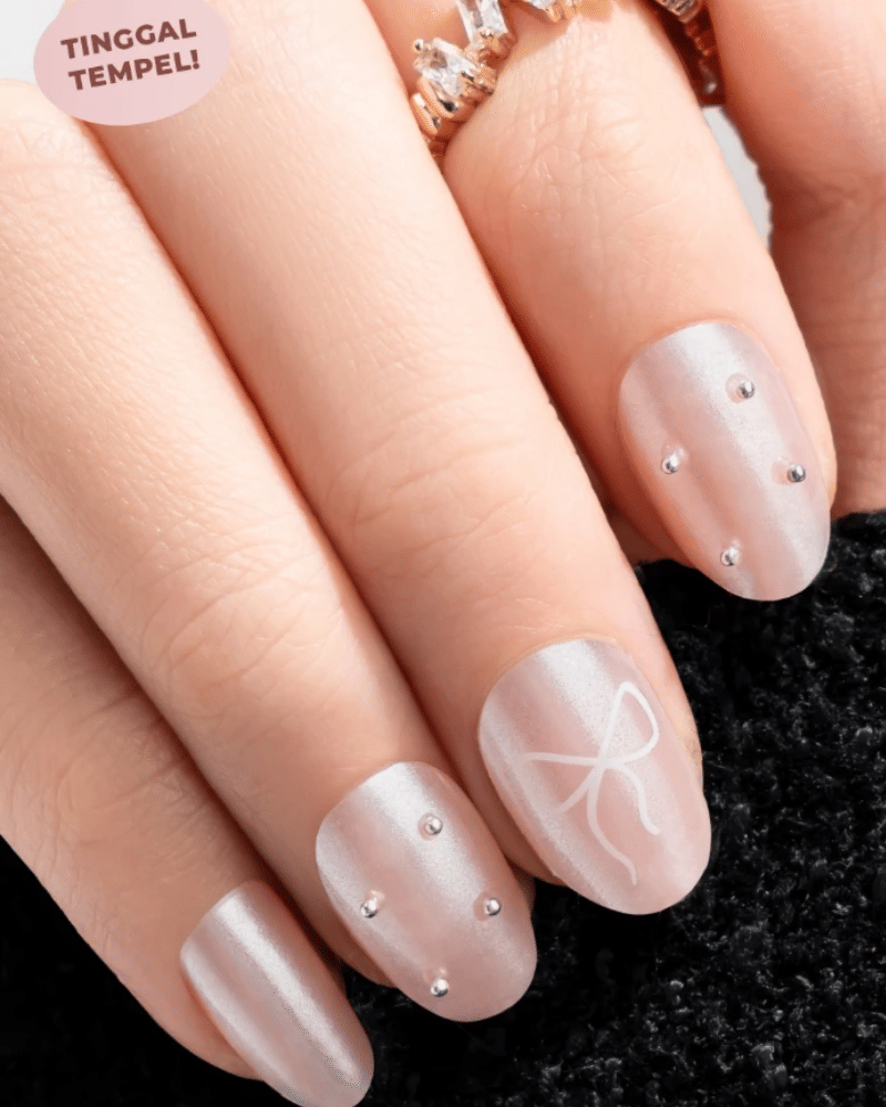press-on nails (5).png