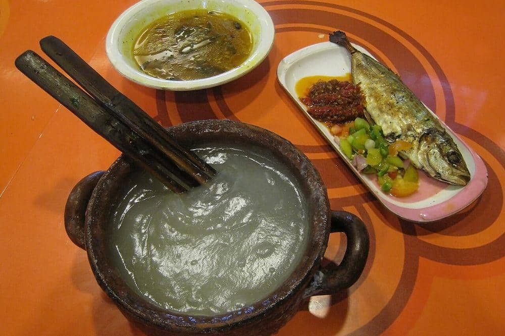 10 Makanan Khas Papua yang Menarik untuk Dicoba