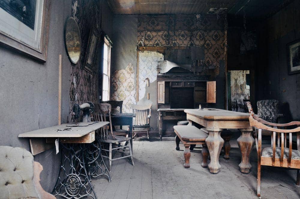 7 Penyebab Rumah Mudah Berdebu, Bisa karena Faktor Lokasi