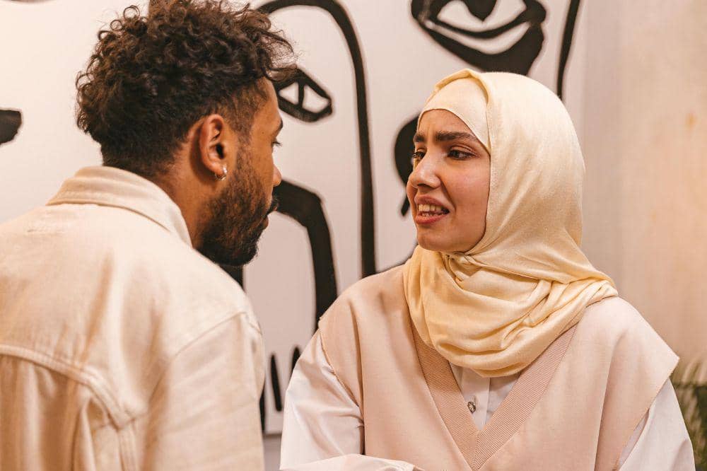 6 Bahaya Ain dalam Rumah Tangga