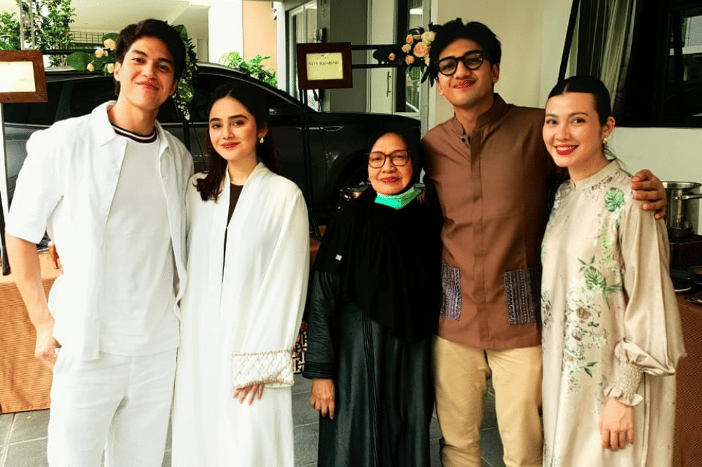 Dari DM ke Pelaminan, Kisah Cinta Syifa Hadju dan El Rumi