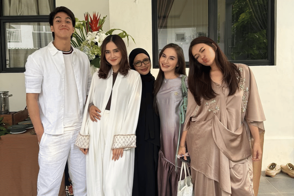 Dari DM ke Pelaminan, Kisah Cinta Syifa Hadju dan El Rumi