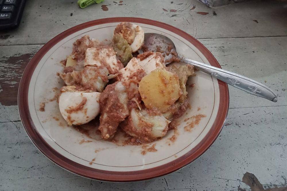 Makanan khas Bandung 10.jpg