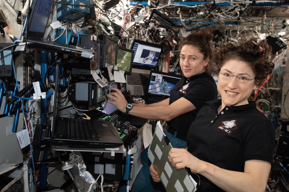 Profil dan Prestasi Christina Koch, Astronot Perempuan di Misi Artemis II (3).png