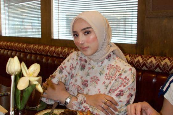 Profil dan Biodata Dinan Fajrina, Ramai Disorot Publik