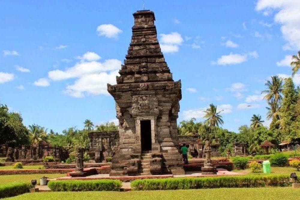 Tempat Wisata di Blitar 6.jpg