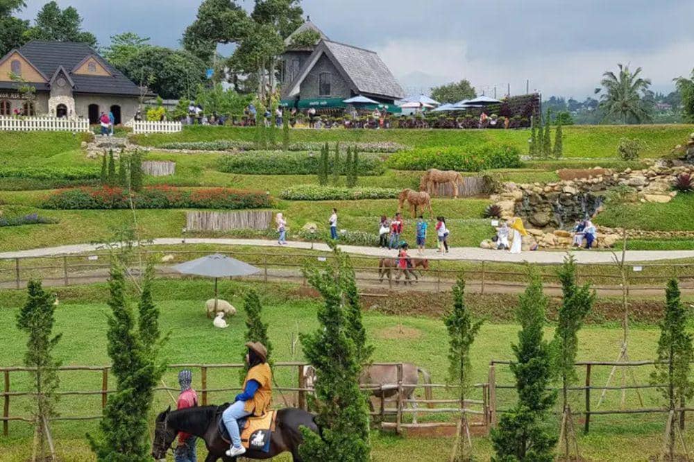 Tempat Wisata di Puncak untuk Keluarga 5.jpg