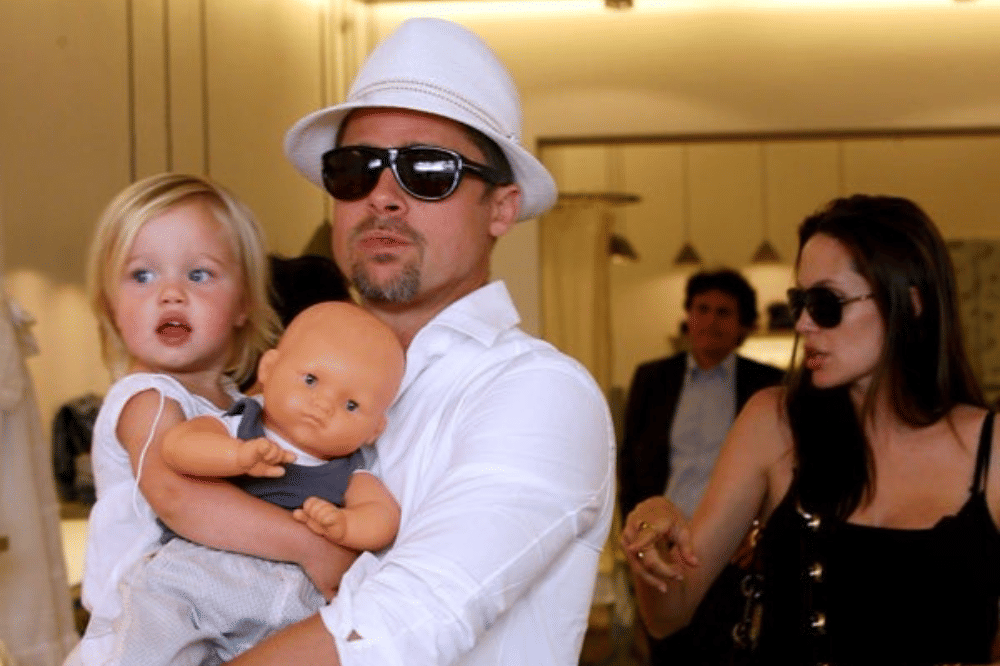 Shiloh bersama kedua orang tuanya 