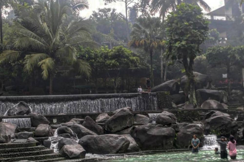 Tempat Wisata Keluarga di Purwakarta 3.jpg