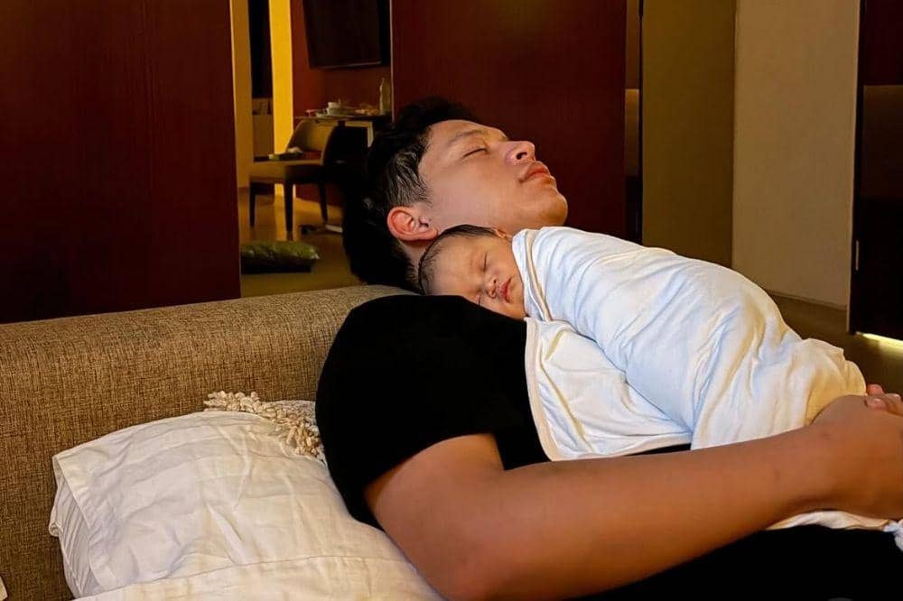 Mini Album Terbaru Adikara, Tentang Perjalanan Menjadi Seorang Ayah.4.jpg