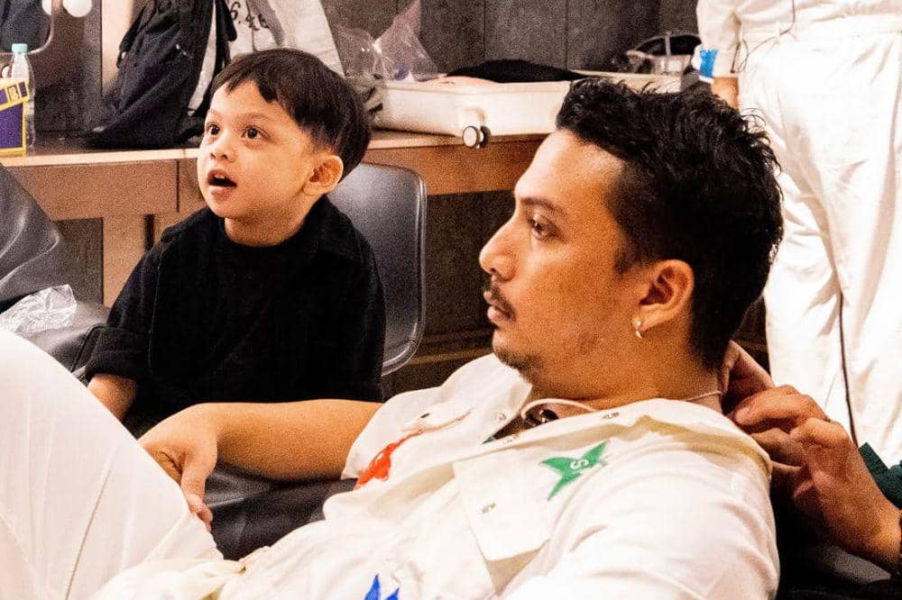 sejak barat anak sal priadi 