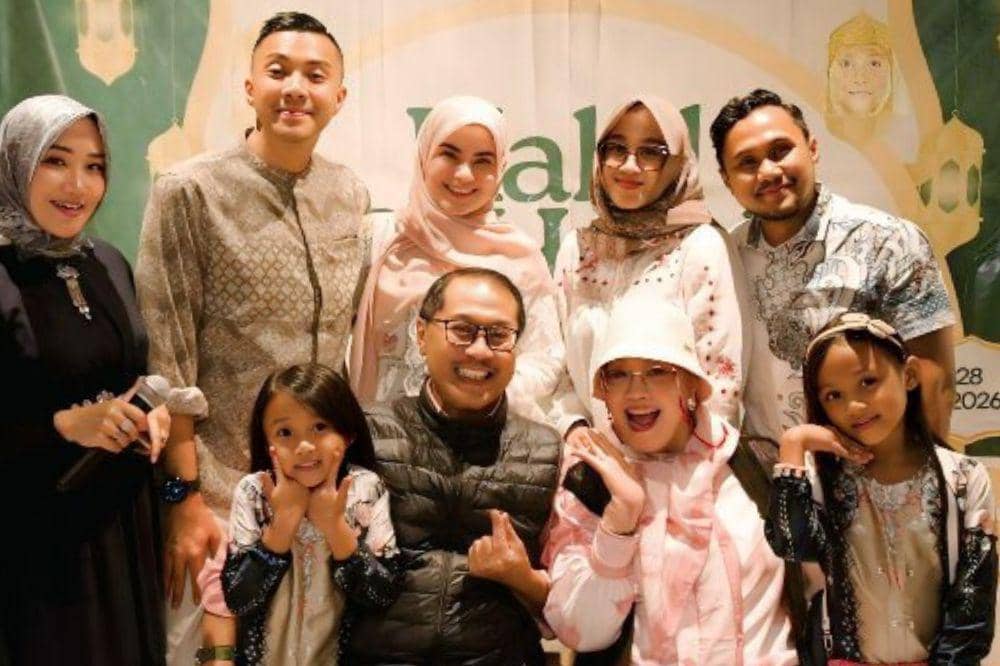 5 Fakta Keluarga Dokter Gia Pratama, Papanya Dulu Seorang Pilot