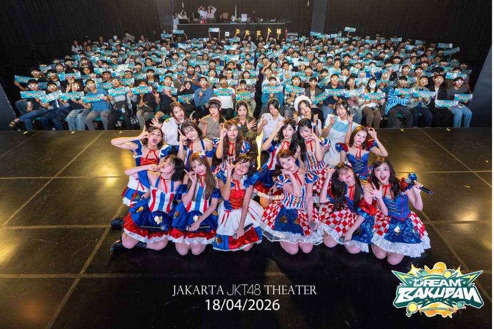 JKT48 Team Dream Merilis Lagu WAKAKA PEOPLE (2).jpg