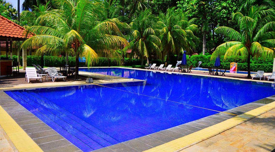 6 Penginapan Dekat Pantai Carita Anyer, Liburan Makin Nyaman