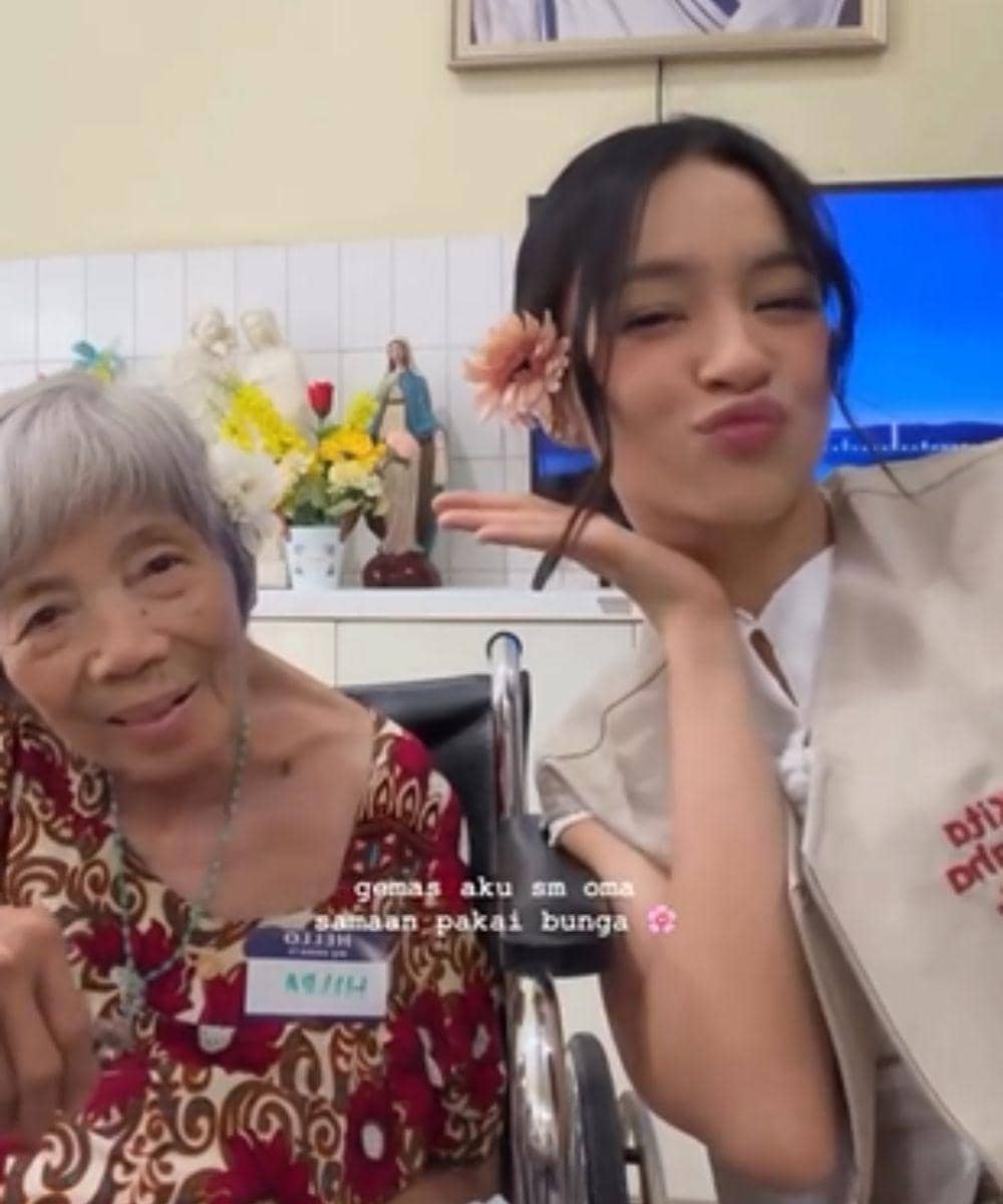 eca aura ke panti jompo di hari kartini