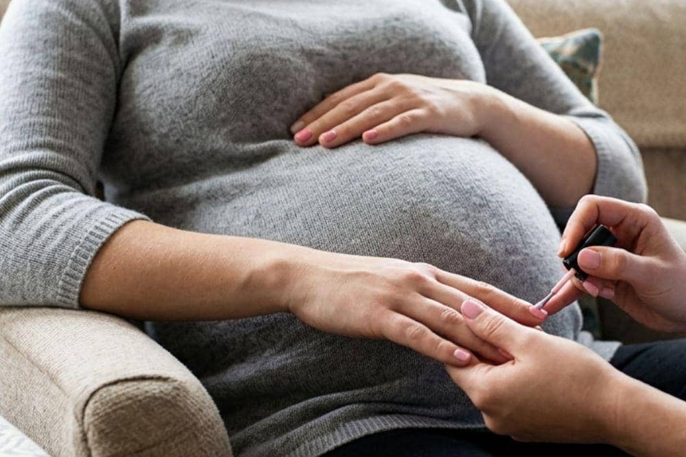 Waspada, Penggunaan Kuteks saat Hamil Bisa Ganggu Tumbuh Kembang Janin