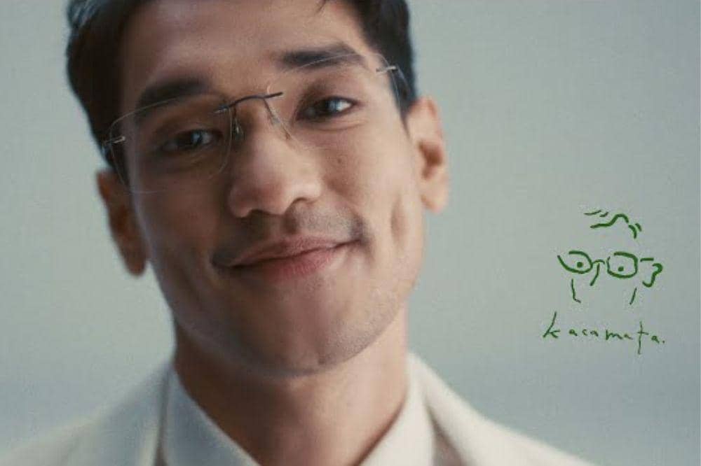 7 Lagu Cinta yang Bertema Mata dan Penglihatan