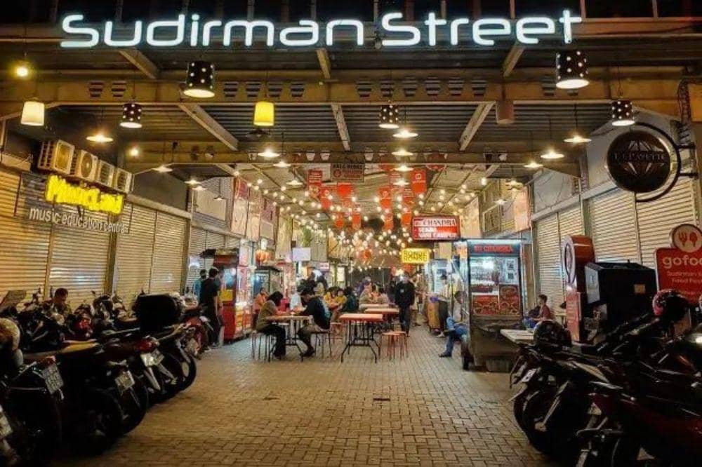 Wisata Malam Bandung 4.jpg