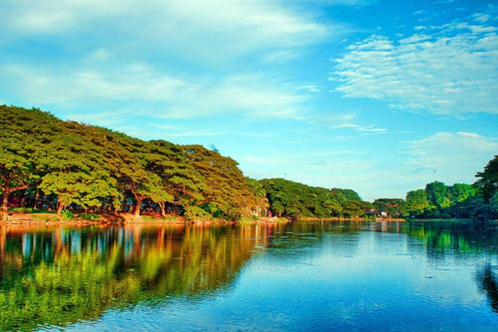 Wisata Malam Bekasi 6.jpg