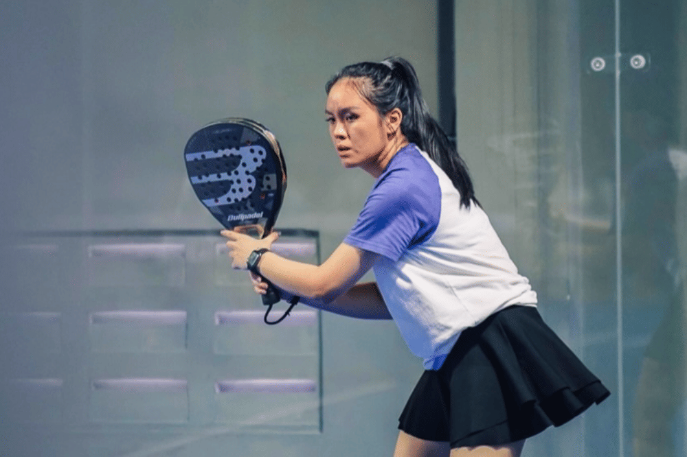 Perempuan Ini Idap Kista Bahu Akibat Kecanduan Padel, Kok Bisa?