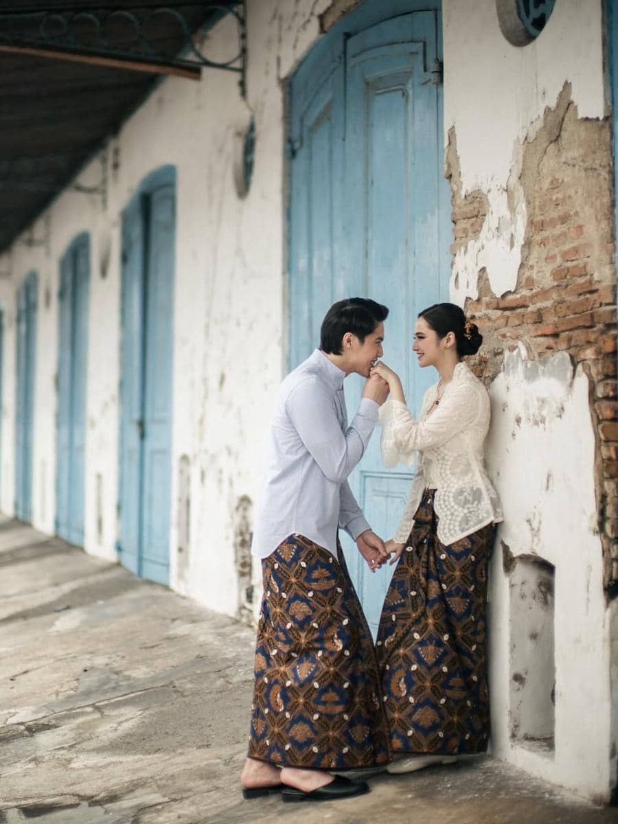 ide prewedding el rumi dan syifa hadju