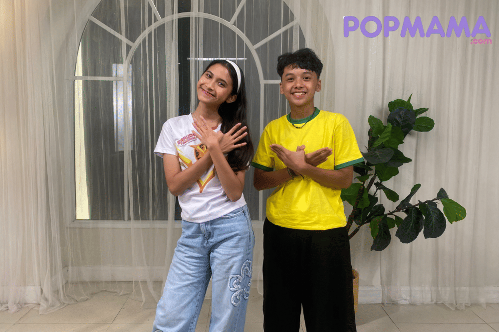 Quinn Salman dan Keanu Azka berpose bersama 