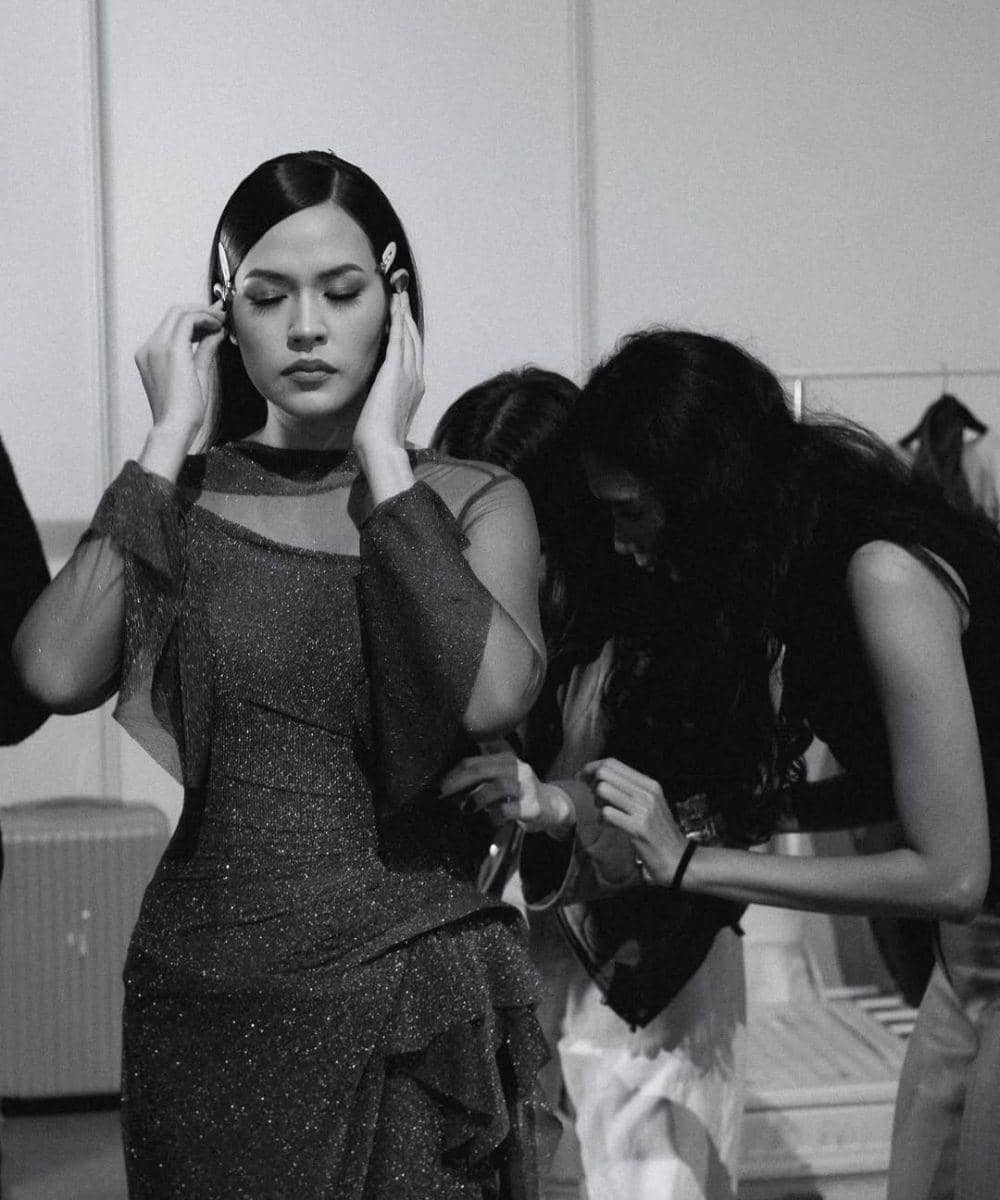 Pernah Ingin Jatuh dari Tangga, Raisa Curhat Lelahnya Urus Anak 2.jpg