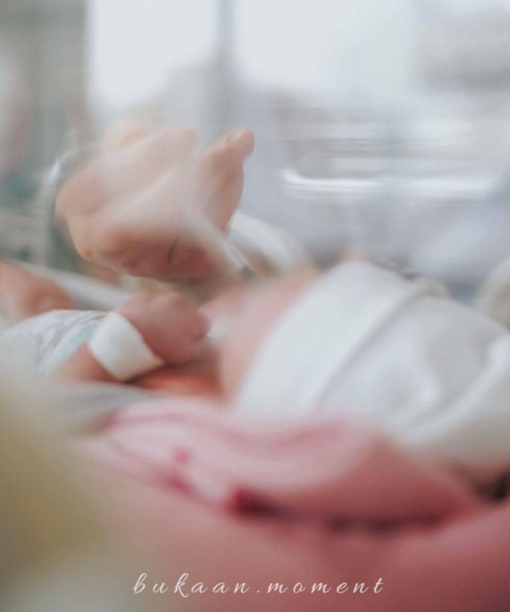 Langka! Zaskia Sungkar Lahirkan Baby Urwah secara En Caul, Apa Artinya? 6.jpg