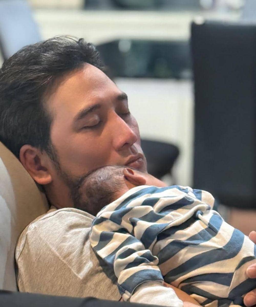 Momen Akikah Cucu Tengku Firmansyah dan Cindy Fatikasari 5