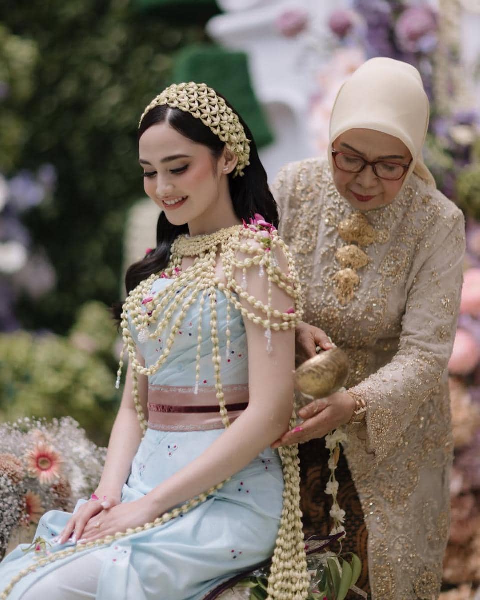 instagram.com/syifahadju