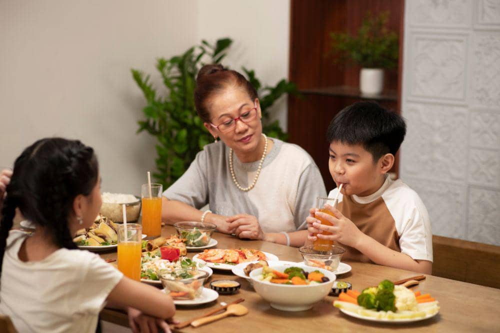 Studi: Alasan Anak Pertama Lebih Picky Eater Dibanding Anak Kedua
