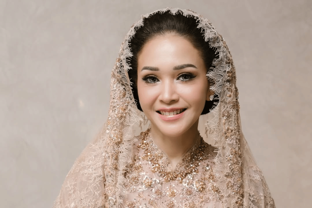 Maia Estianty Minta Syifa Hadju Peluk El Rumi Lebih Sering dari Dirinya