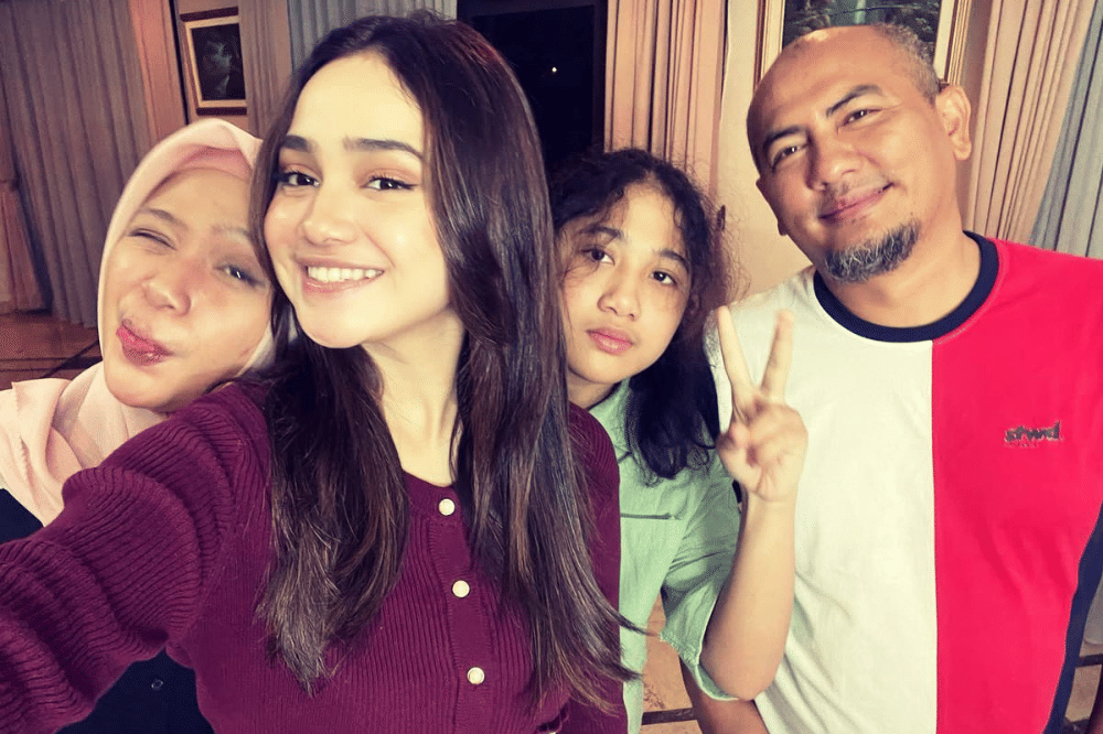 Papa sambung Syifa Hadju 3