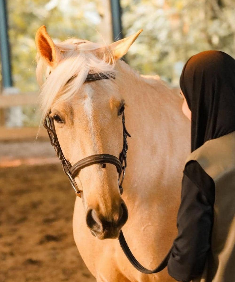 Cerita Zaskia Sungkar Kangen Berkuda Usai Melahirkan Anak Kedua (1).jpg
