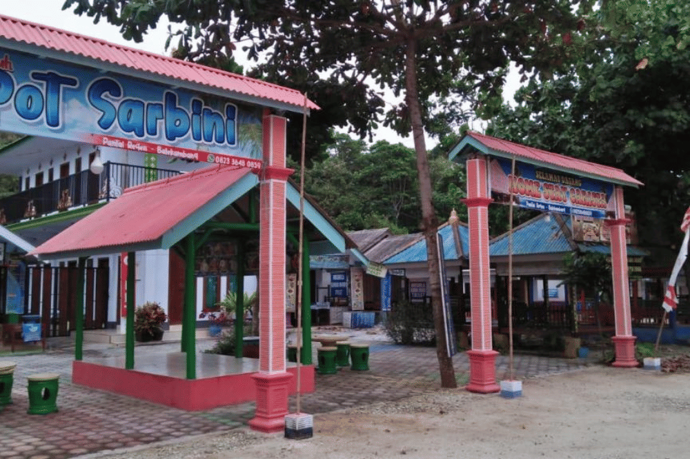 8 Penginapan Dekat Pantai Malang Selatan, Cocok untuk Healing.png