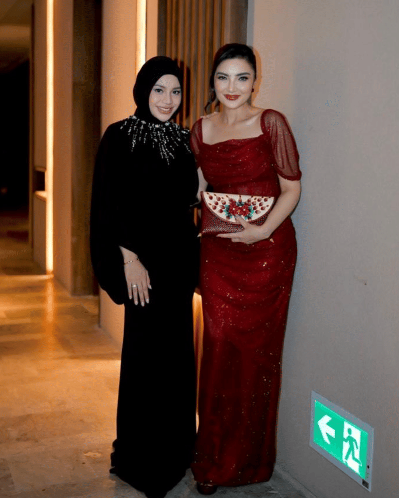 fashion artis pernikahan el syifa.png