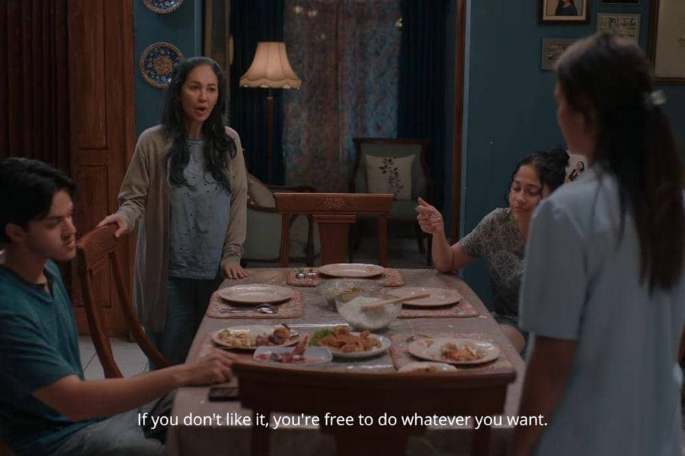 Daftar Pemain Film Keluarga Suami adalah Hama