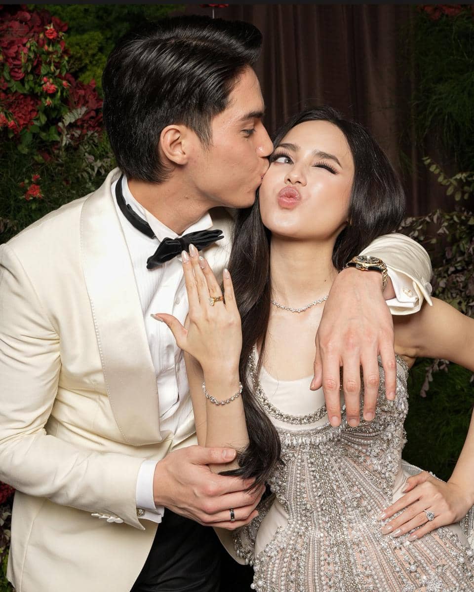 instagram.com/rollportraits