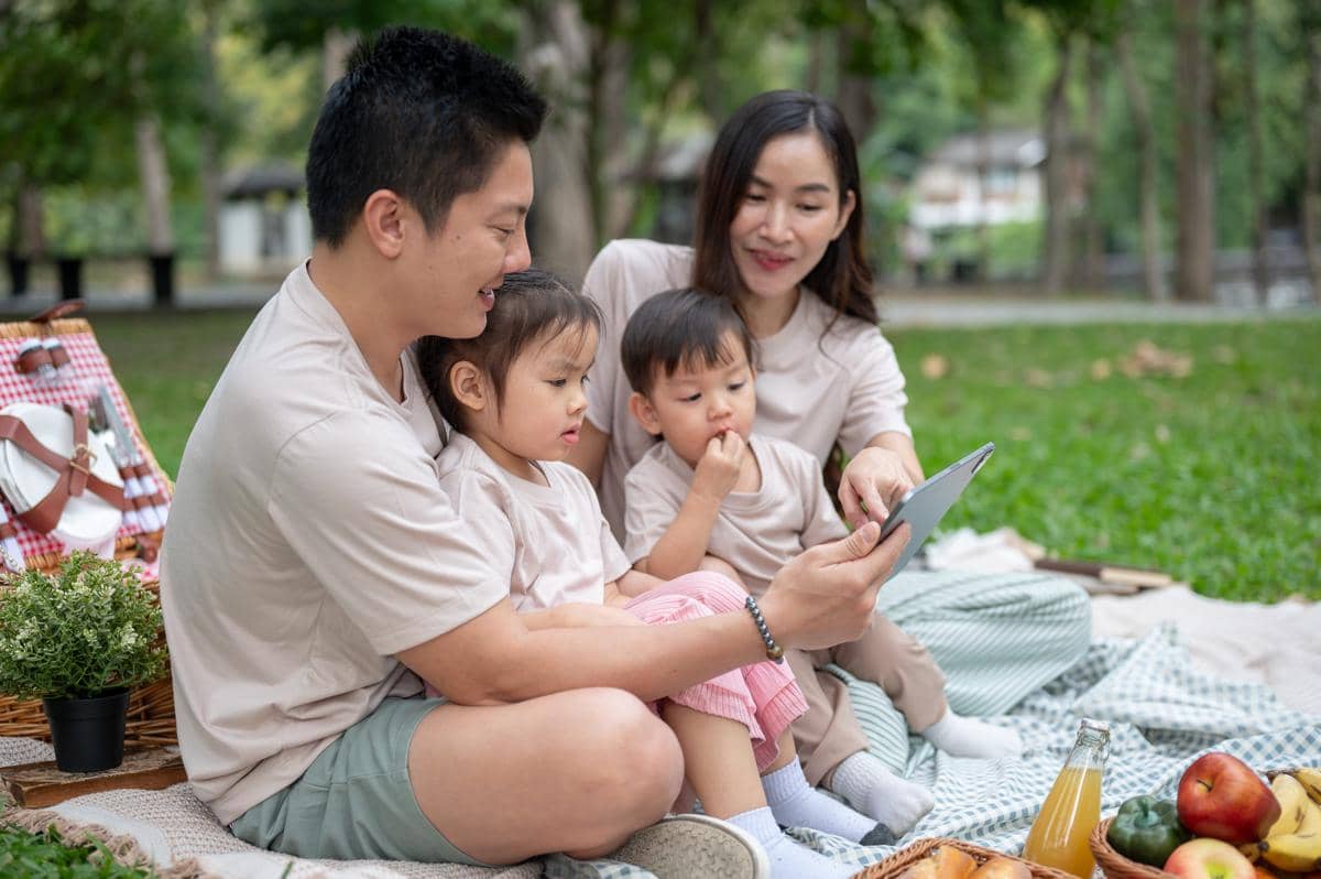 Belum Jadi Member S-26 ParenTeam? Mams & Paps Lewatkan 5 Hal Ini