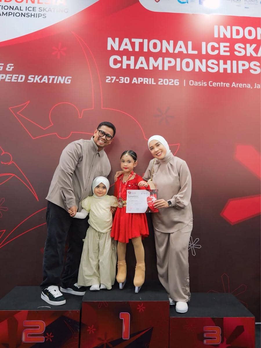 Sada Amina Hanara, anak Fitri Tropica