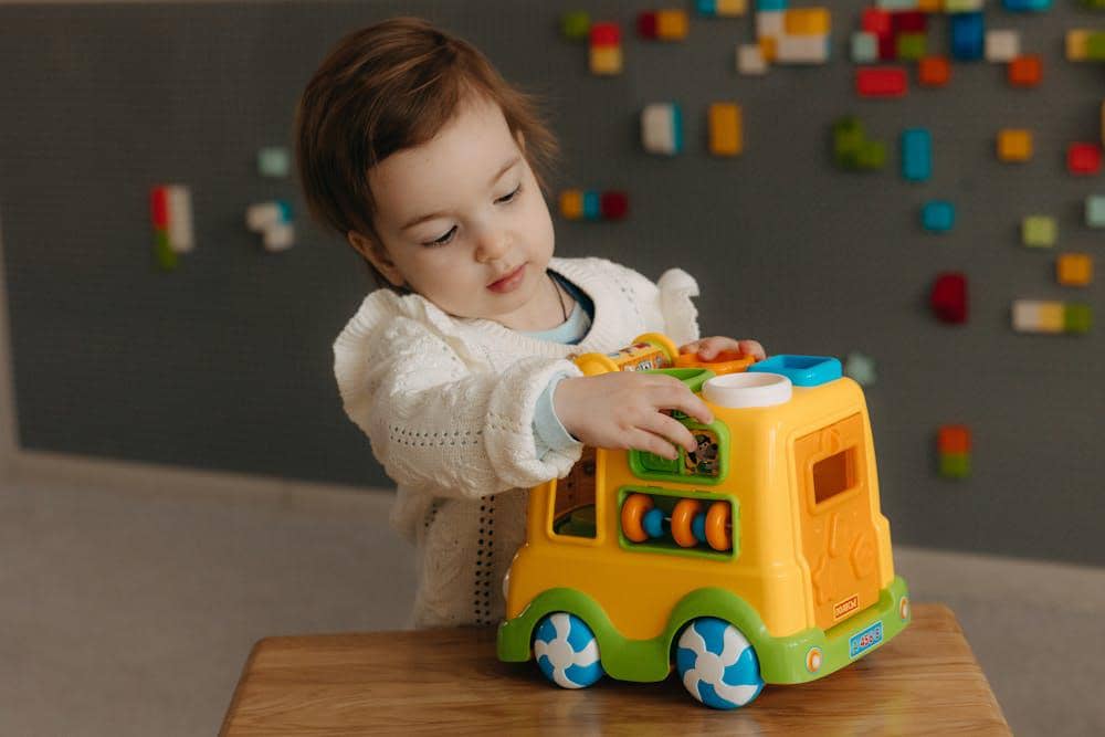 10 Ciri-Ciri Daycare Red Flag yang Harus Dihindari, Perlu Akses CCTV?