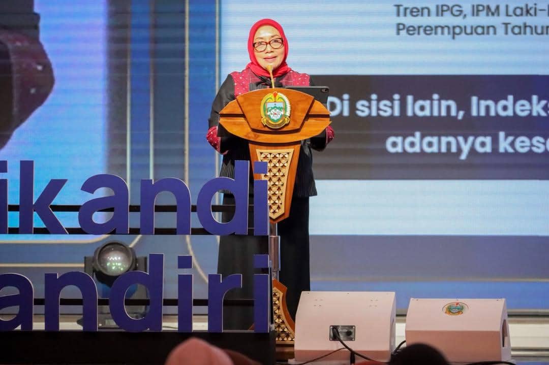 Arifah Fauzi 4.jpg