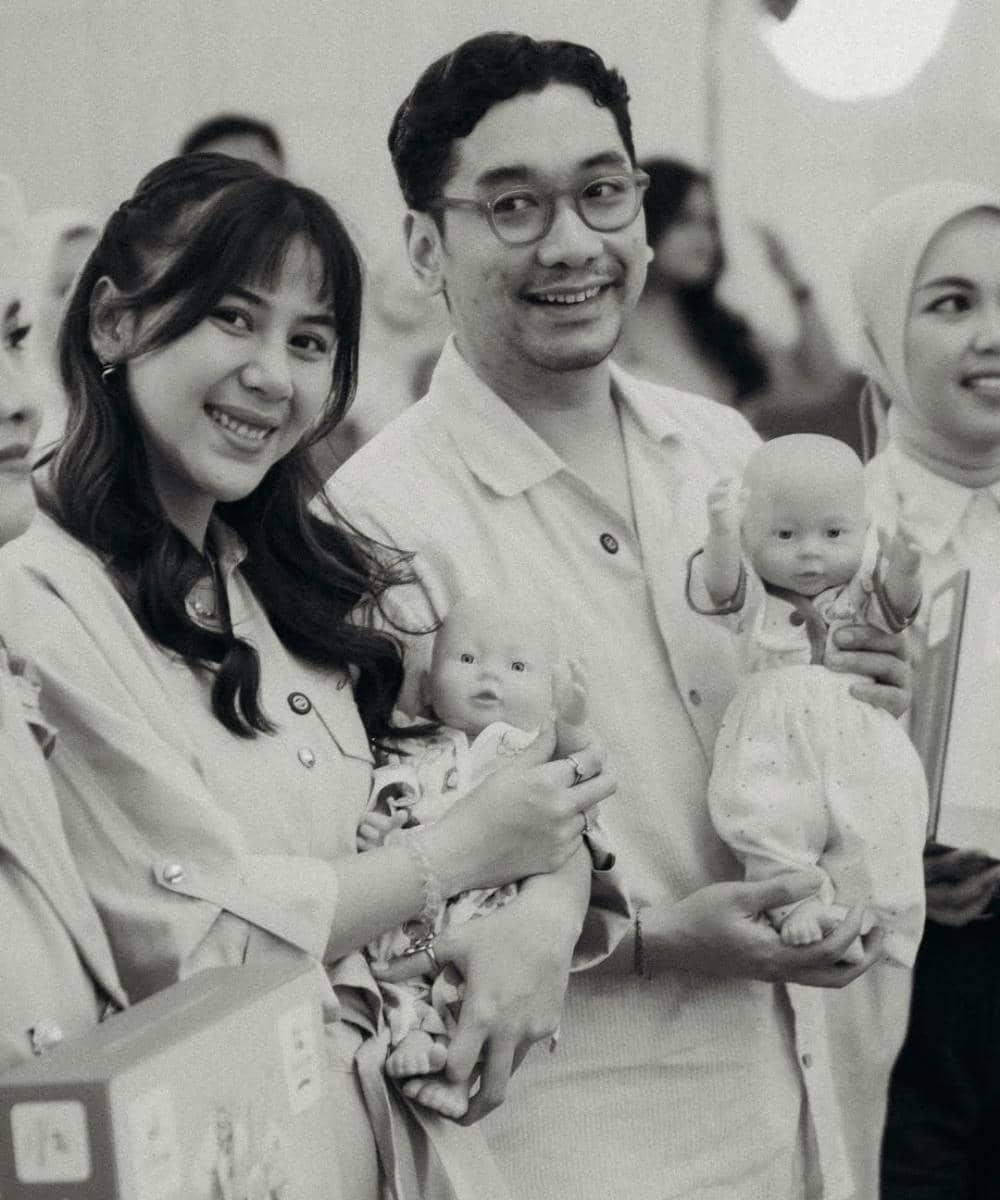 Kompak! Adinda Thomas & Suami Ikut Kelas Prenatal demi Baby Egg 3.jpg