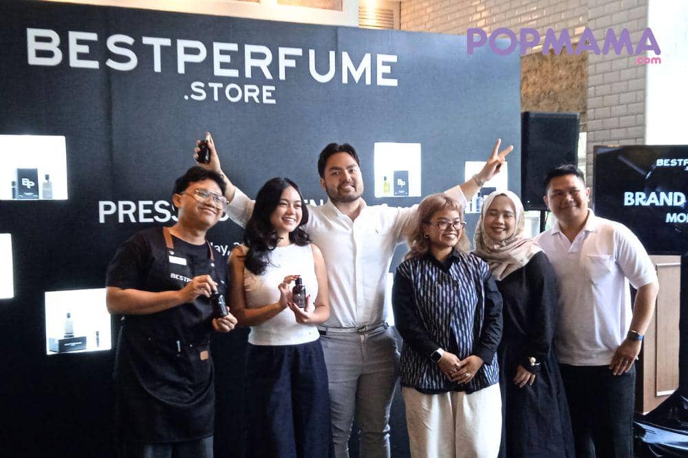 Cara Pakai Parfum agar Wangi Awet Seharian, Mama Wajib Tahu!