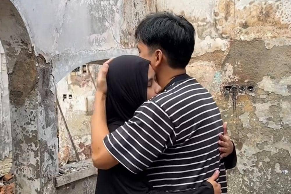 Kondisi Rumah Anisa Rahma dan Anandito Dwis Setelah Kebakaran.2.jpg