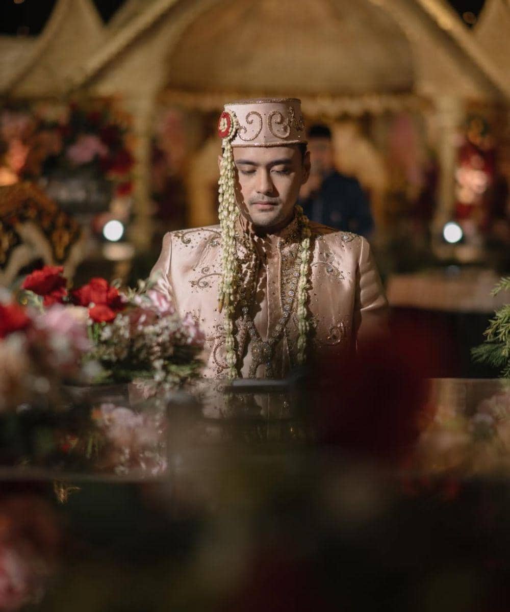 Detail Look Akad & Resepsi Siska-Indian Akbar, Adat Betawi & Minang! 7.jpg
