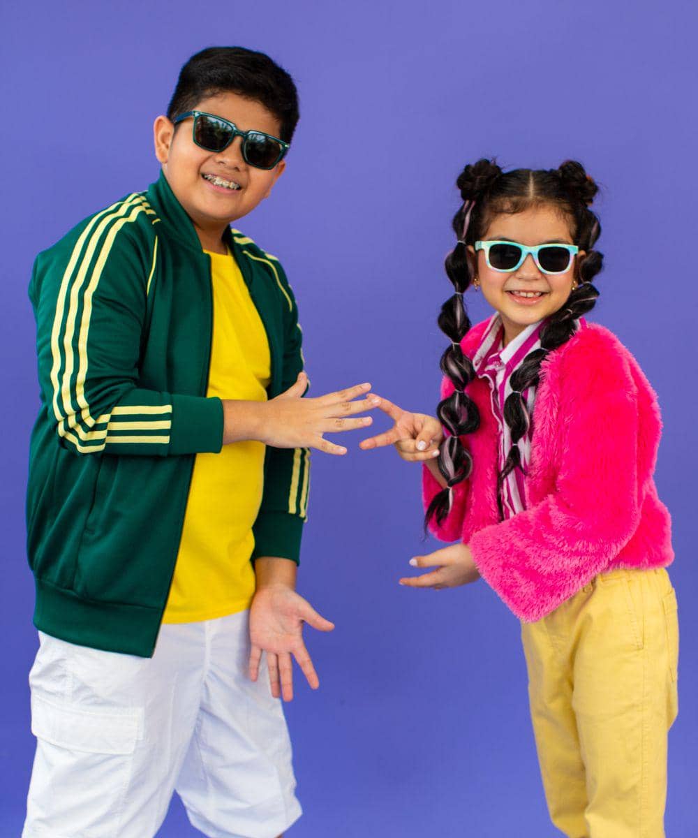Mazaya Amania dan Prince Poetiray Rilis Lagu “Bersinar Bersama”