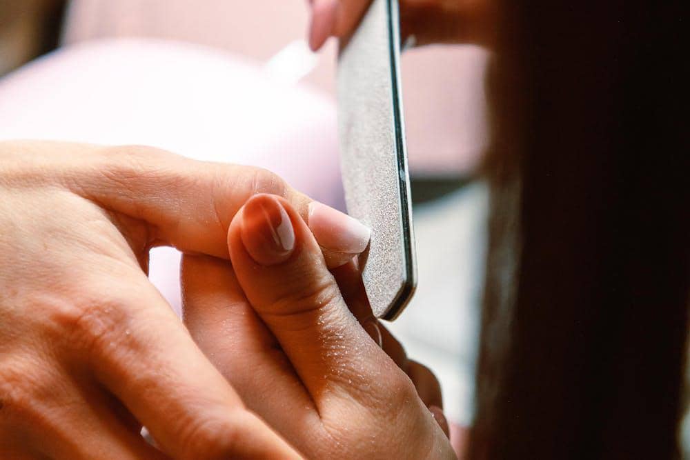 Bahaya Pakai Makeup saat Hamil yang Sering Tidak Disadari