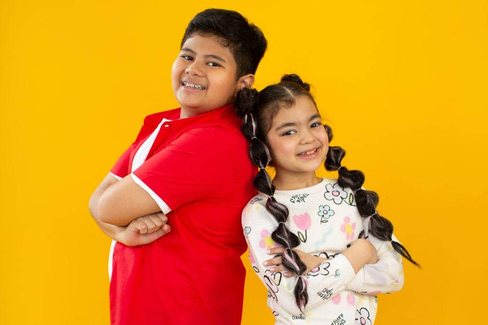 Mazaya Amania dan Prince Poetiray Rilis Lagu “Bersinar Bersama”